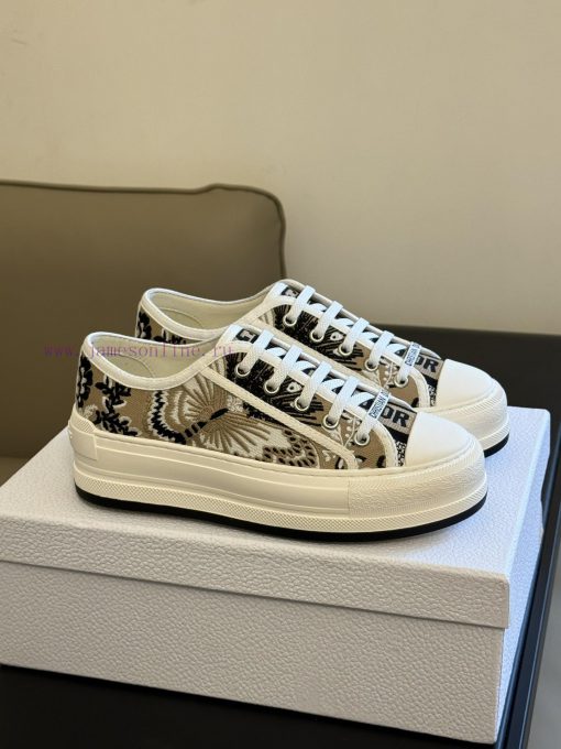 Dior 24 Early Spring Red soled Embroidered SneakersThe thickened sole is really thoughtful, 53d4cvl0