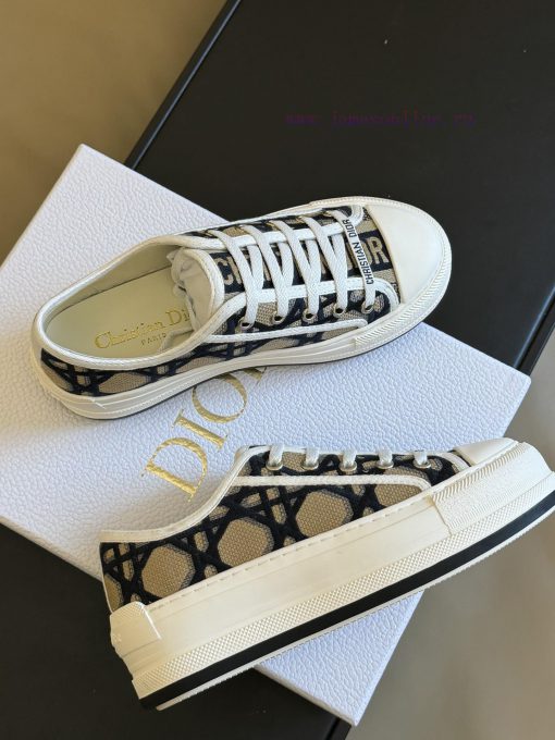 Dior 24 Early Spring Red soled Embroidered SneakersThe thickened sole is really thoughtful, m6uk7uen - Image 6