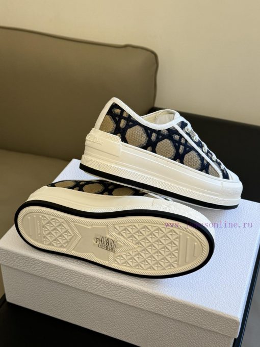 Dior 24 Early Spring Red soled Embroidered SneakersThe thickened sole is really thoughtful, m6uk7uen - Image 10