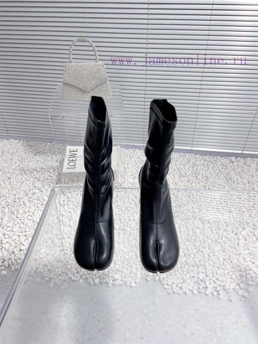 High qualityMaison Margiela MM6 new round heel pinch toe elastic boots and short bootsMateri3c2o5vld