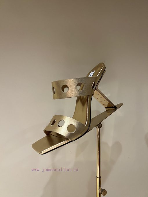 The mostALA ࠖ A | HIGH LOVE High HeelsALAÏA | HIGH LOVEThe pair of high heels that every onlvm19hjx3 - Image 10