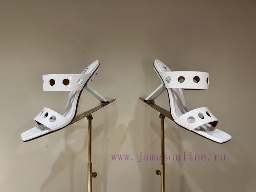 The mostALA ࠖ A | HIGH LOVE High HeelsALAÏA | HIGH LOVEThe pair of high heels that every onlbpixvybn - Image 10