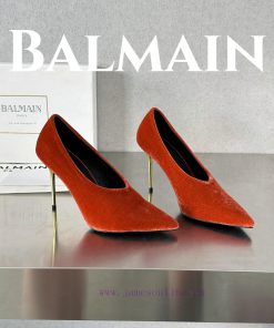 BalmainBalmain𝘽𝙖𝙡𝙢𝙖𝙞𝙣First release 𝘽𝙖𝙡𝙢𝙖𝙞𝙣 Balmain 𝟐𝟎𝟐𝟒𝙨𝙨 Spring/Summer Ruby Velvet Stiletto9xqc7zh4