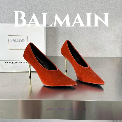 BalmainBalmain𝘽𝙖𝙡𝙢𝙖𝙞𝙣First release 𝘽𝙖𝙡𝙢𝙖𝙞𝙣 Balmain 𝟐𝟎𝟐𝟒𝙨𝙨 Spring/Summer Ruby Velvet Stiletto9xqc7zh4