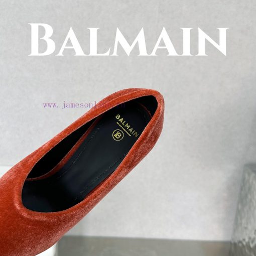 BalmainBalmain𝘽𝙖𝙡𝙢𝙖𝙞𝙣First release 𝘽𝙖𝙡𝙢𝙖𝙞𝙣 Balmain 𝟐𝟎𝟐𝟒𝙨𝙨 Spring/Summer Ruby Velvet Stiletto9xqc7zh4 - Image 9