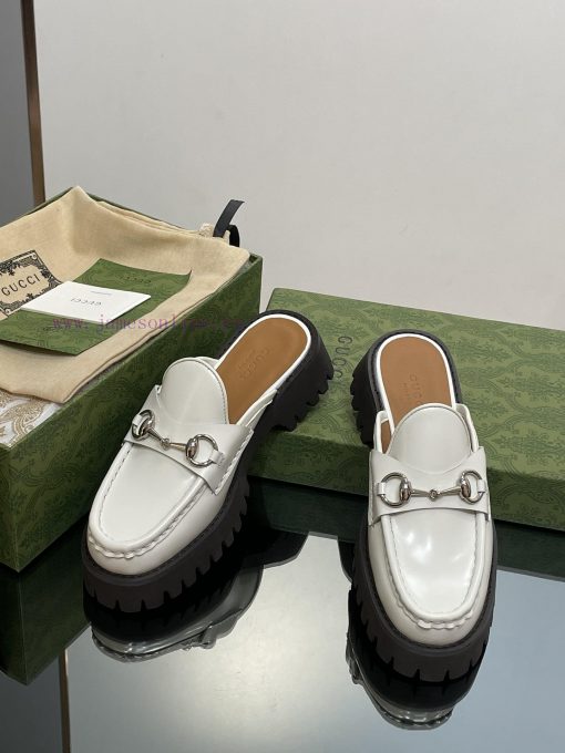 2023 Latest GUCCI Silver Palladium Horseneck Buckle Thick Bottom Lefu Slippers Purchasing Grg8575vdn - Image 2