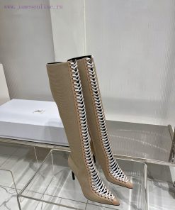 Givenchy high-heeled strap bootsPopularized throughout the fashion industry, the favorite ofjv7i8wnn