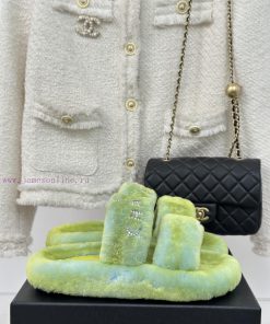 Chanel | Chanel Classic Letter Hairy SlippersThe "First to Wear" series of walking sheep wit1kjmoogv