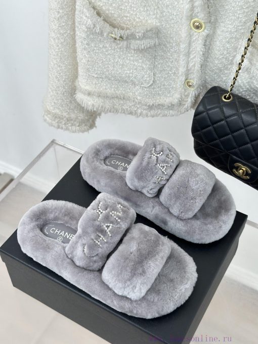 Chanel | Chanel Classic Letter Hairy SlippersThe "First to Wear" series of walking sheep witvxmncktd - Image 4