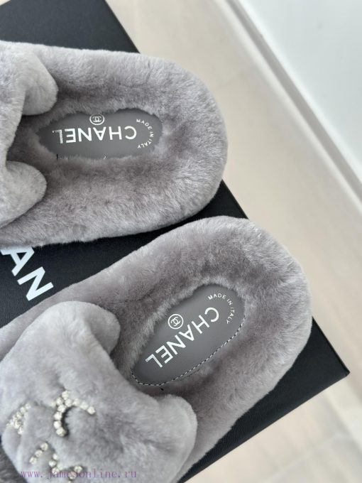 Chanel | Chanel Classic Letter Hairy SlippersThe "First to Wear" series of walking sheep witvxmncktd - Image 9