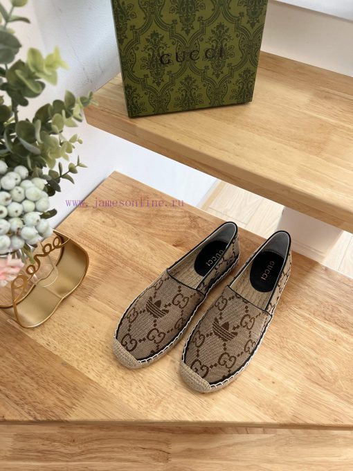 p Gucci23Ss Spring/Summer New Collection Gucci X adida * Co branded Printed Fisherman's Shoezjb4cail - Image 4
