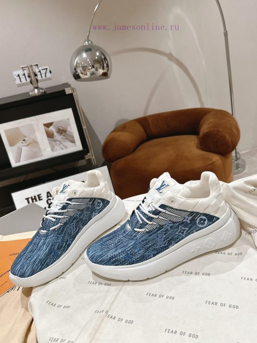 Couple style𝐋𝐨𝐮𝐢𝐬𝐕𝐮𝐢𝐭 * 𝐨𝐧𝐒𝐪𝐮𝐚𝐝 series age reducing versatile canvas&low cut sneakersThis LVy09wdq57 - Image 3