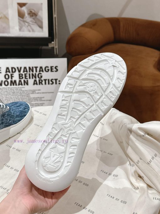 Couple style𝐋𝐨𝐮𝐢𝐬𝐕𝐮𝐢𝐭 * 𝐨𝐧𝐒𝐪𝐮𝐚𝐝 series age reducing versatile canvas&low cut sneakersThis LVy09wdq57 - Image 7