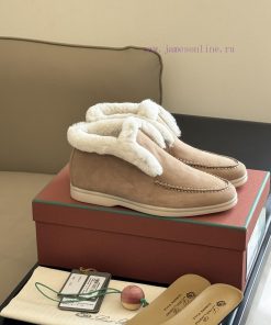 Top version logo pian... a classic fur shoe new color schemeThe price of cabinets has increaqc4qzil5