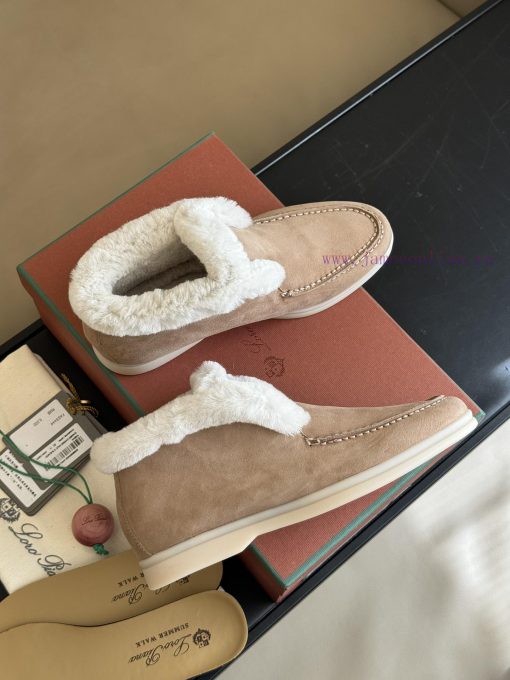 Top version logo pian... a classic fur shoe new color schemeThe price of cabinets has increaqc4qzil5 - Image 5