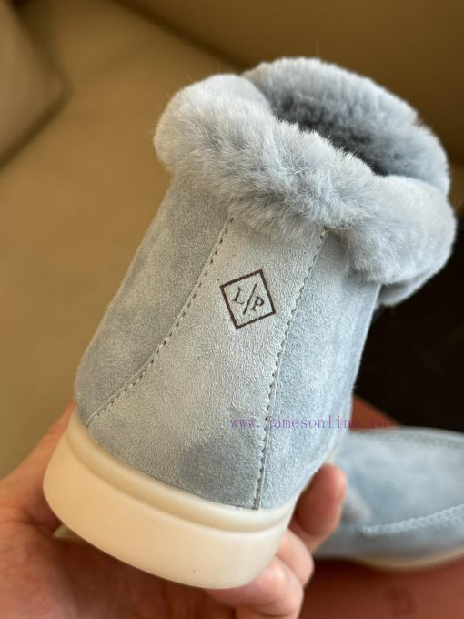 Top version logo pian... a classic fur shoe new color schemeThe price of cabinets has increaesgfa0jb - Image 9