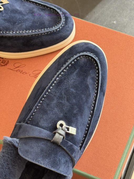 Top version logo pian... a classic fur shoe new color schemeThe price of cabinets has increawfh7r5lg - Image 6