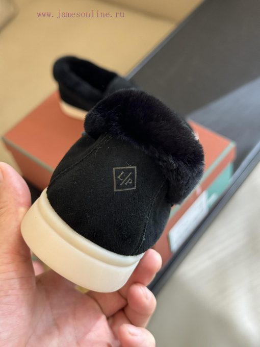 Top version logo pian... a classic fur shoe new color schemeThe price of cabinets has increafcmelqng - Image 7