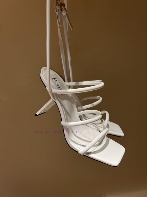 The mostALA ࠖ A | HIGH LOVE High HeelsALAÏA | HIGH LOVEThe pair of high heels that every onl05ydzdaq - Image 10