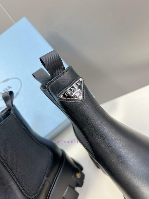 PRADA Top Sponge Cake Thick Bottom Pocket Triangle Logo Couple BootsThe original version 11 d4xvu3yg - Image 9