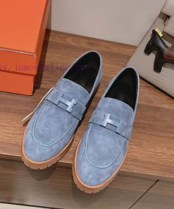 Rocket comes to autumn and winter2023 Le Fu shoes look very warm, with H-button embellishmenmw6ekrxr