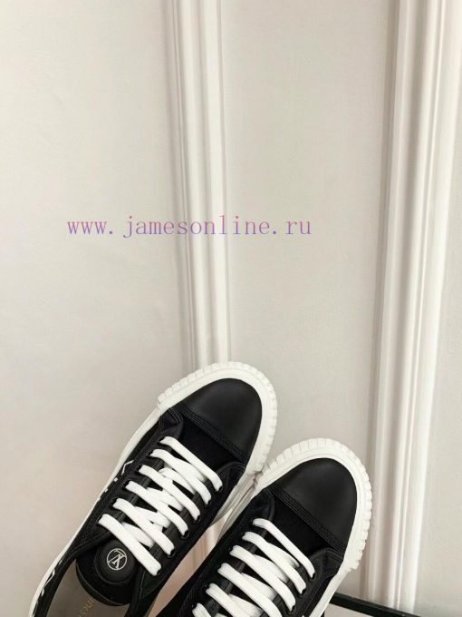 The LV Squad high top sneakers feature a blend of cotton canvas and calf leather trim, with rwpezti1 - Image 7