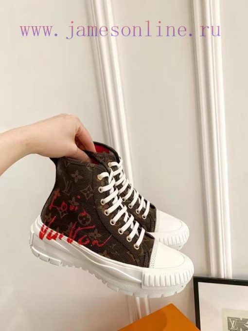 The LV Squad high top sneakers feature a blend of cotton canvas and calf leather trim, with wigkh1a8 - Image 2