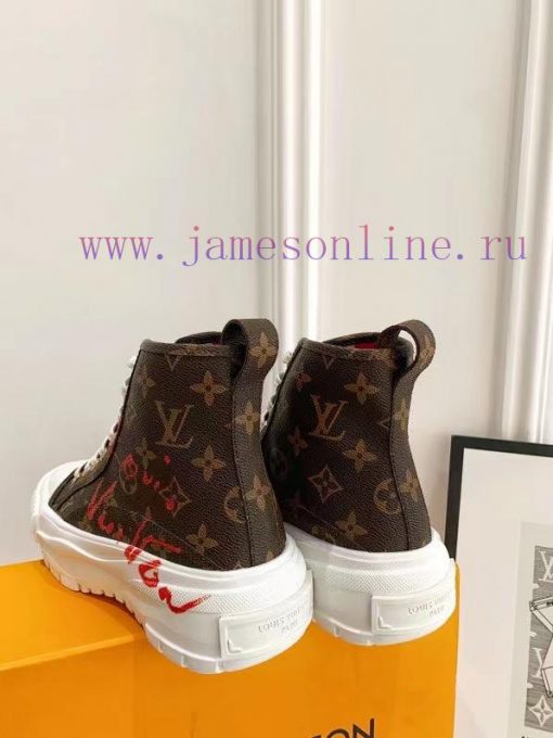 The LV Squad high top sneakers feature a blend of cotton canvas and calf leather trim, with wigkh1a8 - Image 4