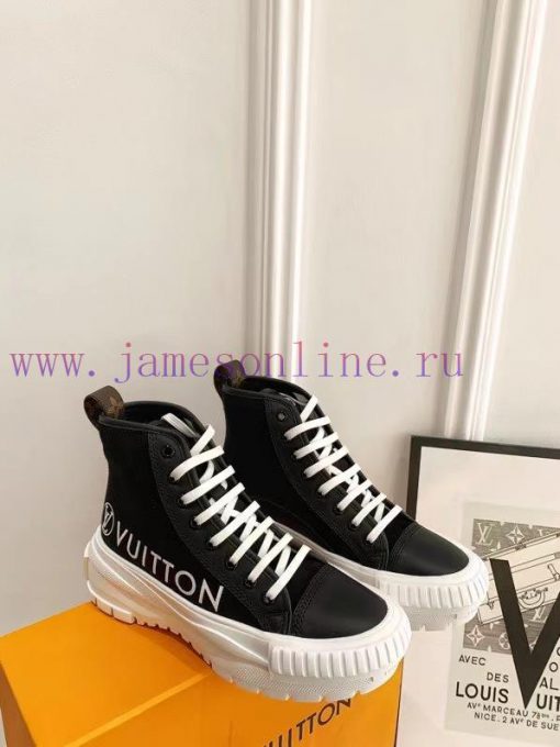 The LV Squad high top sneakers feature a blend of cotton canvas and calf leather trim, with 8wljd5wm - Image 2