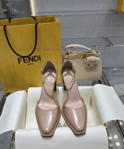 FEND1 2023 runway show, Paris FE * D1 Haute Couture Fall Winter 2022-23, same as Song Hye Kyyqzcfmer