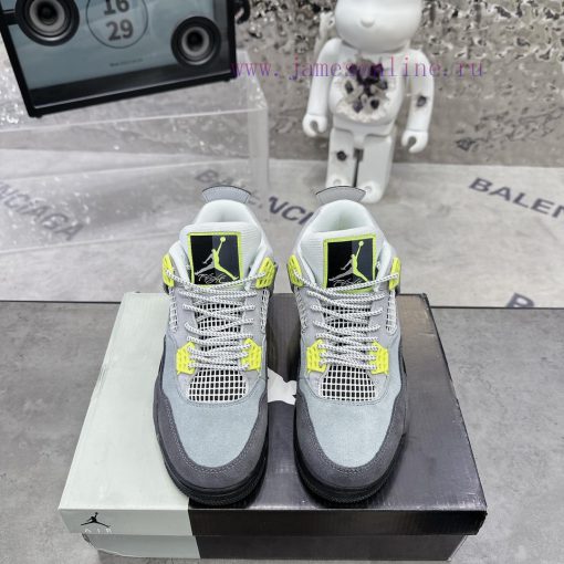 . Air Jordan 4 Sage Sea SaltThe classic mesh window area of the Qiao 4 is sewn with a joint xihbhfed
