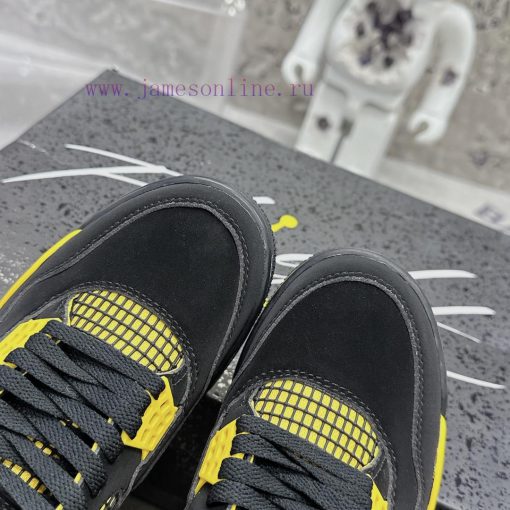 . Air Jordan 4 Black and YellowThe classic mesh window area of the Qiao 4 is sewn with a joim0c08bx2 - Image 8