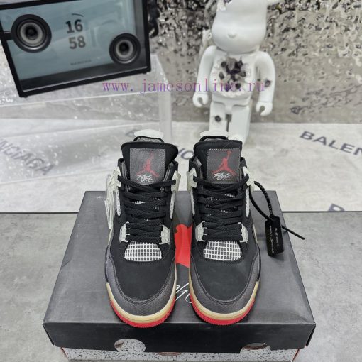 Air Jordan 4 GreyThe classic mesh window area of the Qiao 4 is sewn with a joint label on thuctczneq
