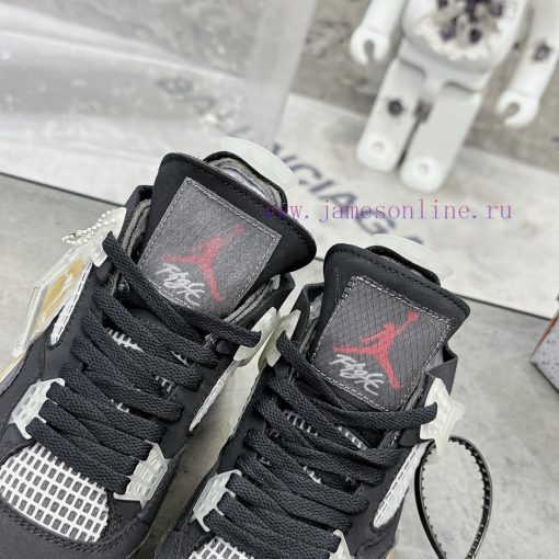 Air Jordan 4 GreyThe classic mesh window area of the Qiao 4 is sewn with a joint label on thuctczneq - Image 7