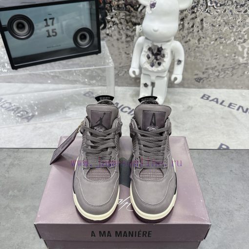 Air Jordan 4 burgundyThe classic mesh window area of the Qiao 4 is sewn with a joint label omuj0vsoq - Image 2