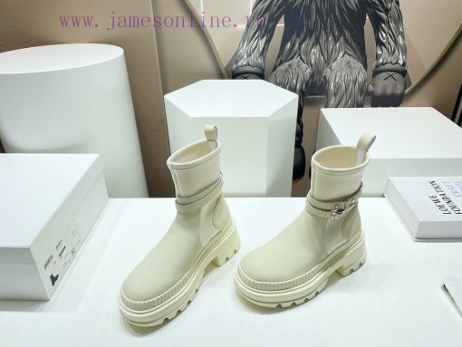 Top tierTHE ROW2023 vs Autumn/Winter Latest Explosive Sponge Cake Thick Bottom Martin Boot Smjxwfen3 - Image 4
