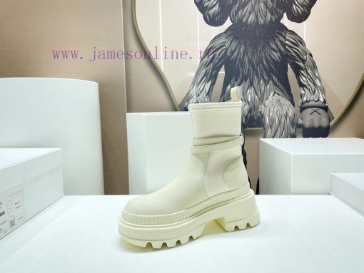 Top tierTHE ROW2023 vs Autumn/Winter Latest Explosive Sponge Cake Thick Bottom Martin Boot Smjxwfen3 - Image 5