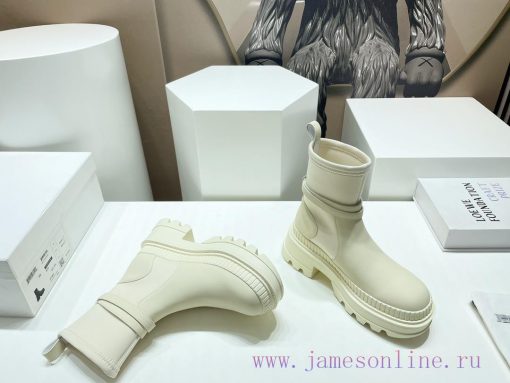 Top tierTHE ROW2023 vs Autumn/Winter Latest Explosive Sponge Cake Thick Bottom Martin Boot Smjxwfen3 - Image 8