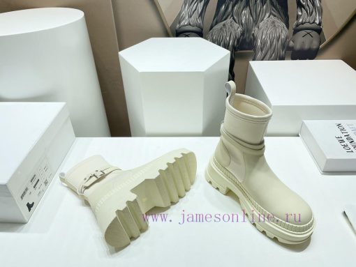 Top tierTHE ROW2023 vs Autumn/Winter Latest Explosive Sponge Cake Thick Bottom Martin Boot Smjxwfen3 - Image 10