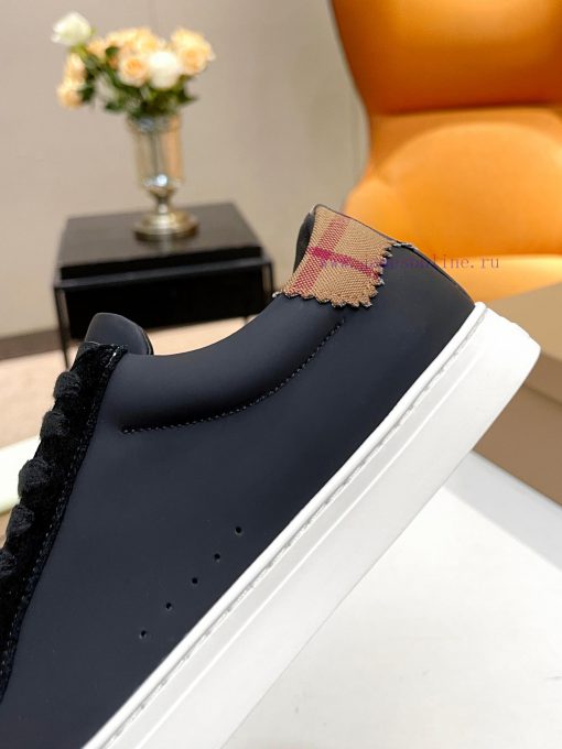 Male 300, female yuan Burberry's latest popular low top skateboard shoes for 2023 are shippe8unm1vkx - Image 6