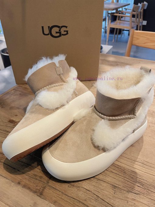 …………UGG and Nike collaborate on snow boots~A small water heater that walks in winterThe fabrr5cfd71z - Image 4