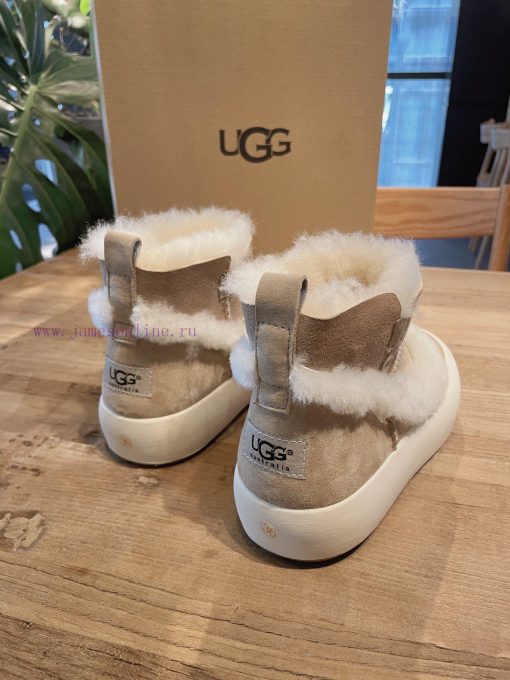 …………UGG and Nike collaborate on snow boots~A small water heater that walks in winterThe fabrr5cfd71z - Image 9