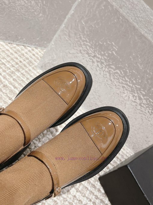 Spot sale𝐂𝐡 * 𝐧𝐞𝐥 23 Top selling productAuthentic gradeLacquer leather knitted surface on th3u4ik4s4 - Image 7