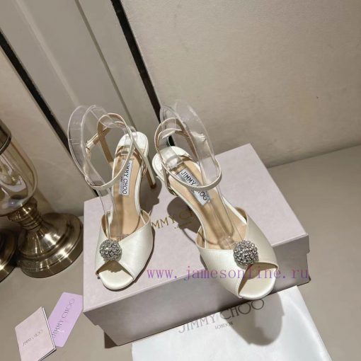 Jimmy Coo is a simple, elegant, and fashionable pair of sandalsOne button high-heeled sandalscmf4h5e - Image 6