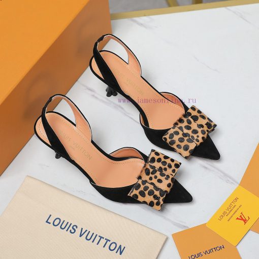 Top qualityLoui * vuitte * * New Plum Heel SandalsThis Blossom high-heeled shoe is made of s45ffqimw