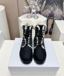 Top tierCELIN's latest star hit Martin boot collection for spring and summer 2023Sponge cake9xt4o2cj