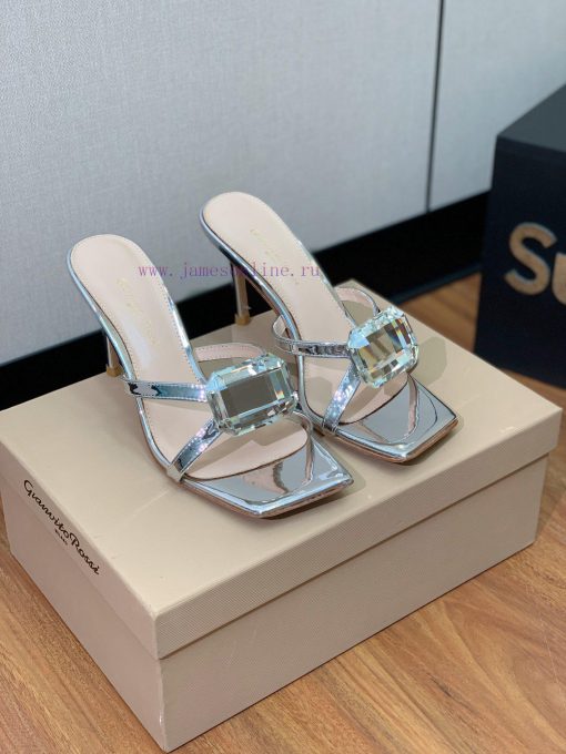 Gianvit Ross large button square toe slippers adhere to the design style of elegant and inteyns1sb62 - Image 4