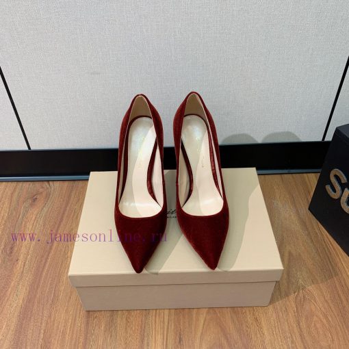 Gianvit Ross classic single shoe. This shoe is full of femininity at first glance, and thosedj6d81rz - Image 2