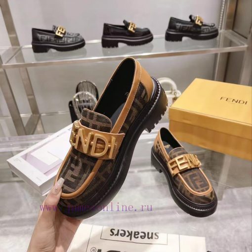 Fendi Domino loafers feature a single kick design with black leather and cowhide material in1l1fdb4f - Image 4