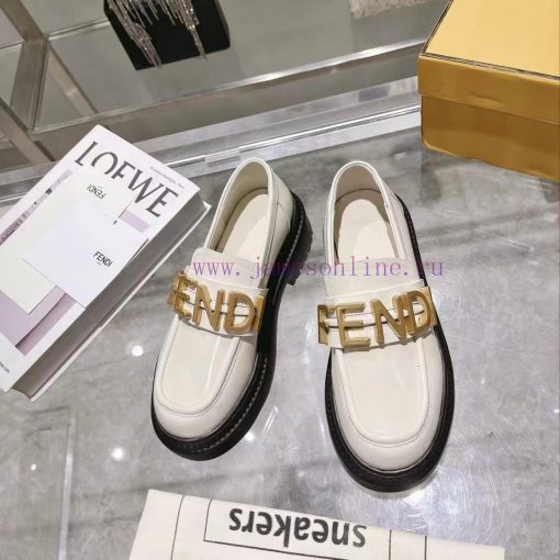 Fendi Domino loafers feature a single kick design with black leather and cowhide material invdqzjuzm - Image 4